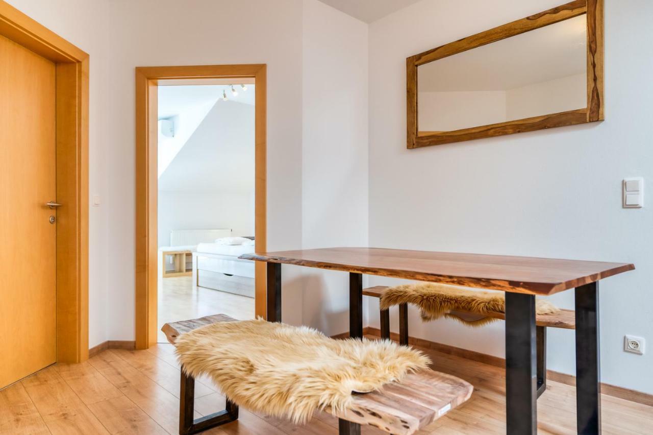 Weingut Gaestehaus D&D Haider Jois Esterno foto